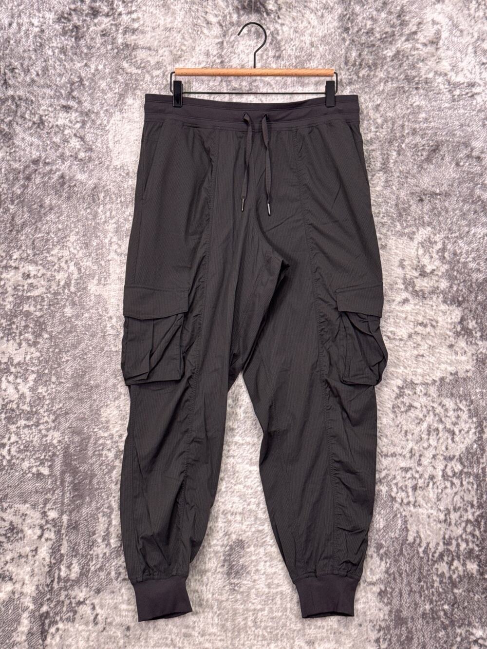 Lululemon Dance Studio Cargo Jogger Pants Large Womens Gray